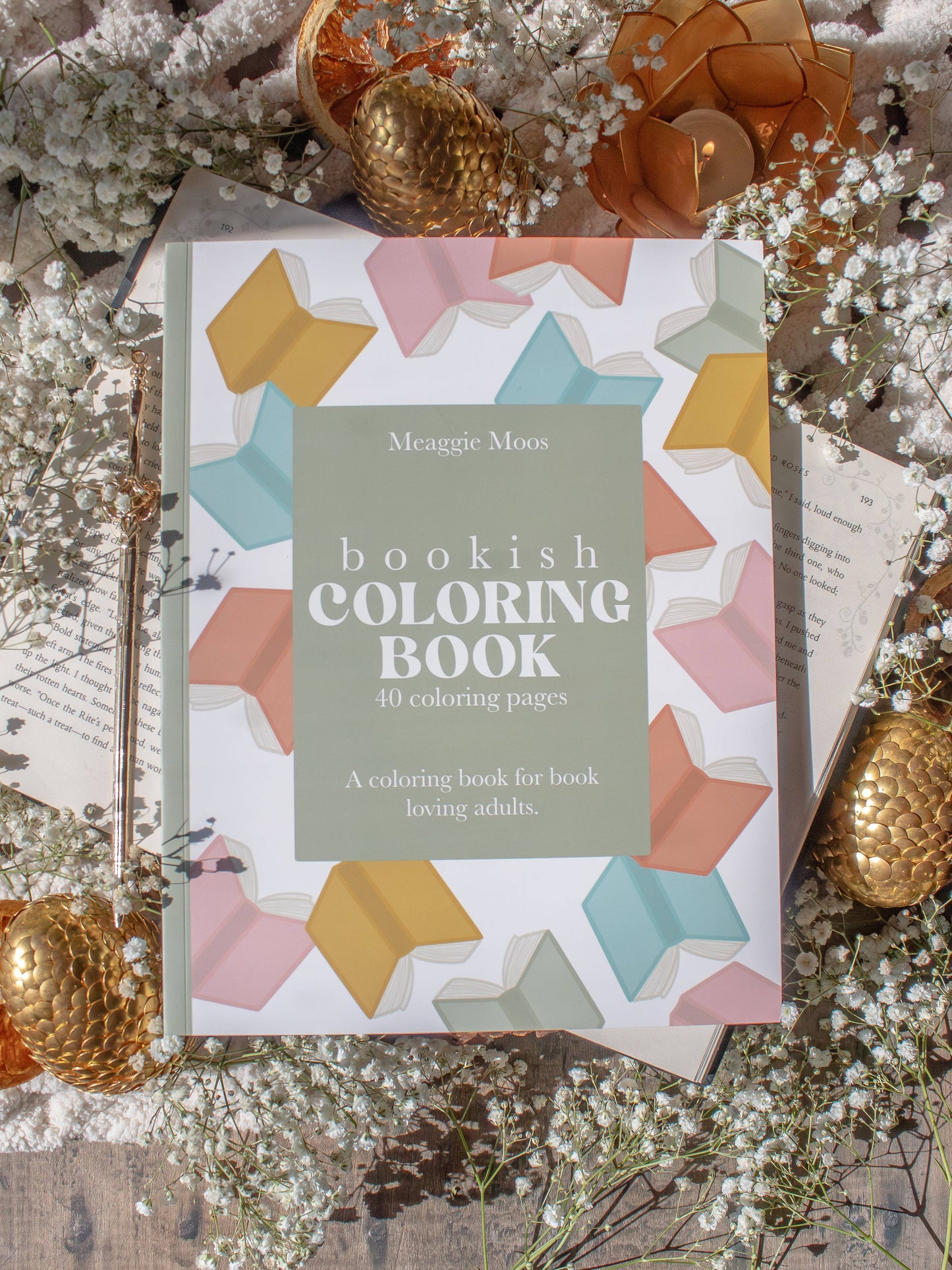 Meaggie Moos - Bookish Coloring Book | 40 Coloring Pages For Adult Readers