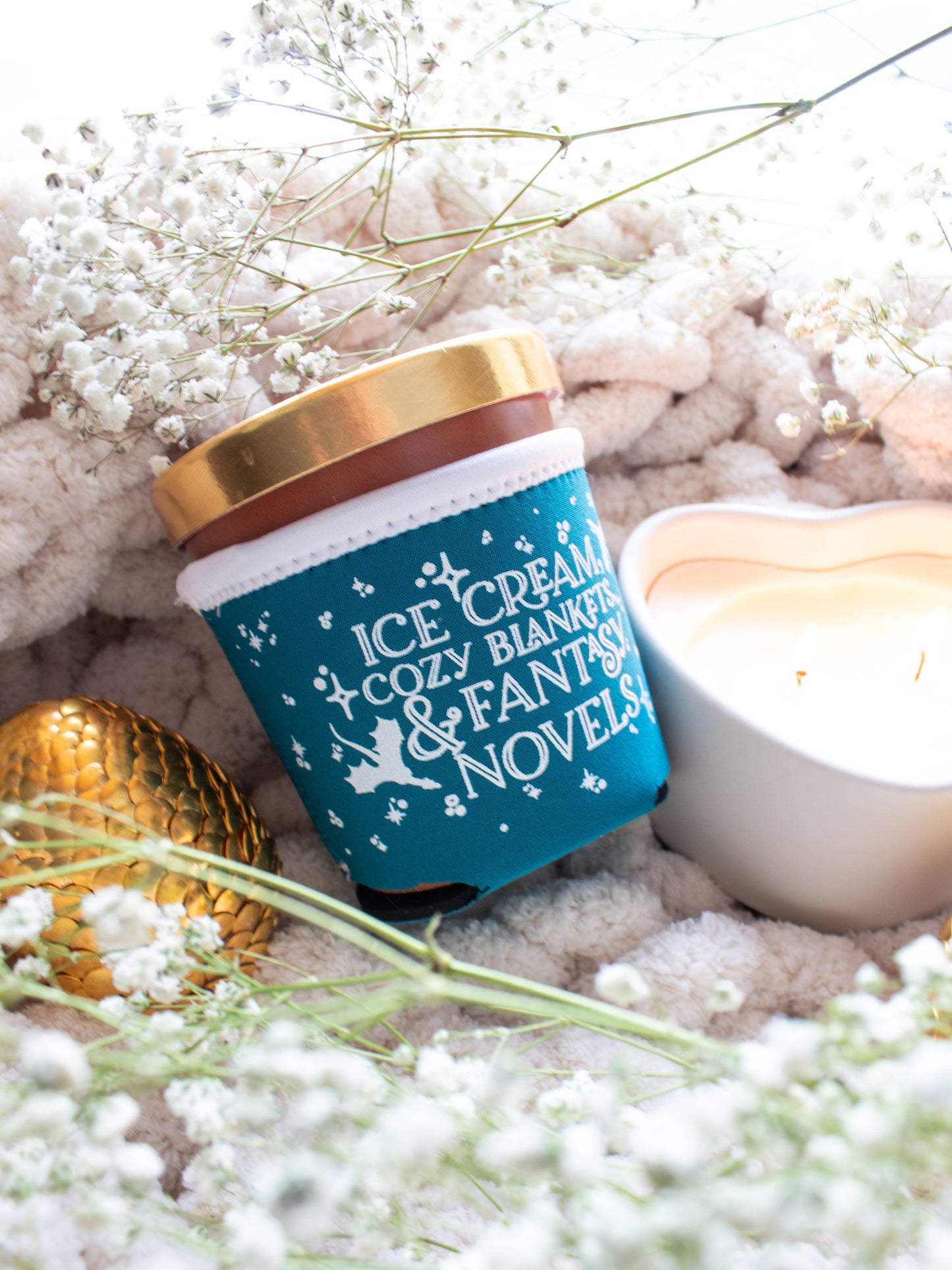 Meaggie Moos - Ice Cream Pint Sleeve | Fantasy Reader | Teal and White