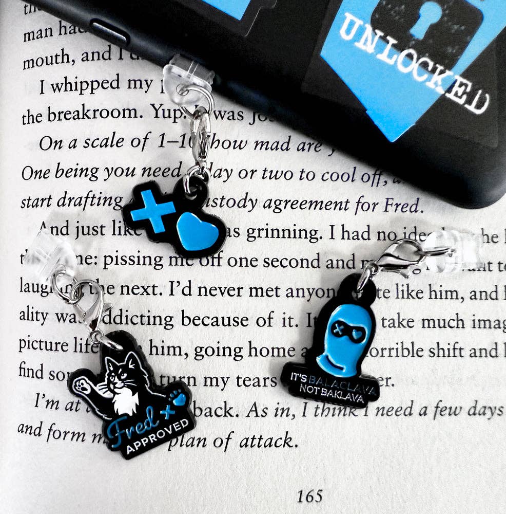 ConQuest Journals - Lights Out Dust Plug Charms (3-Pack)