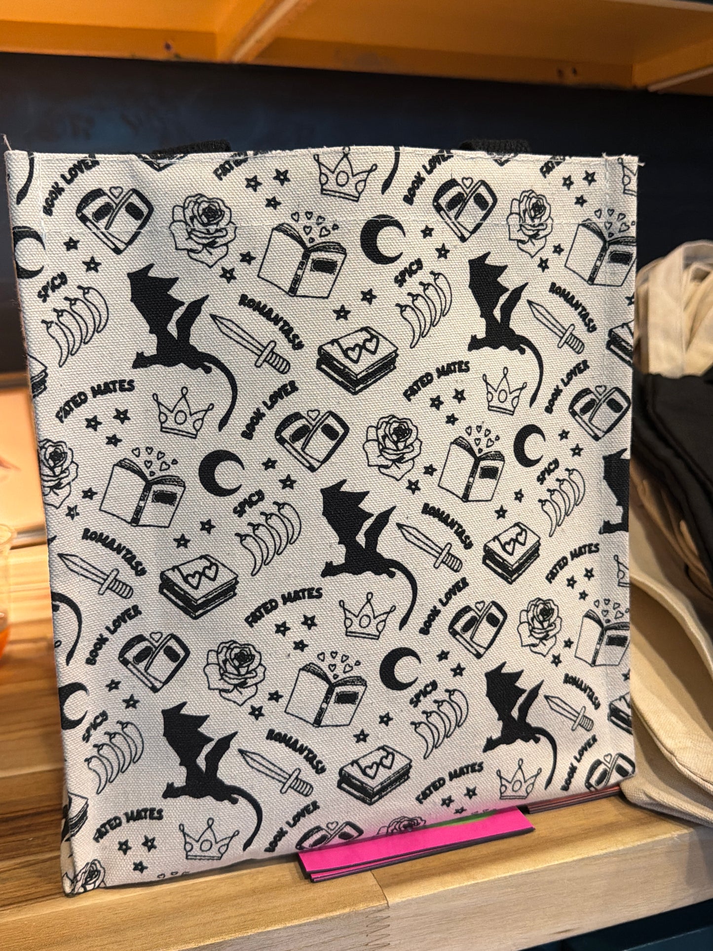 Mini dragon tote